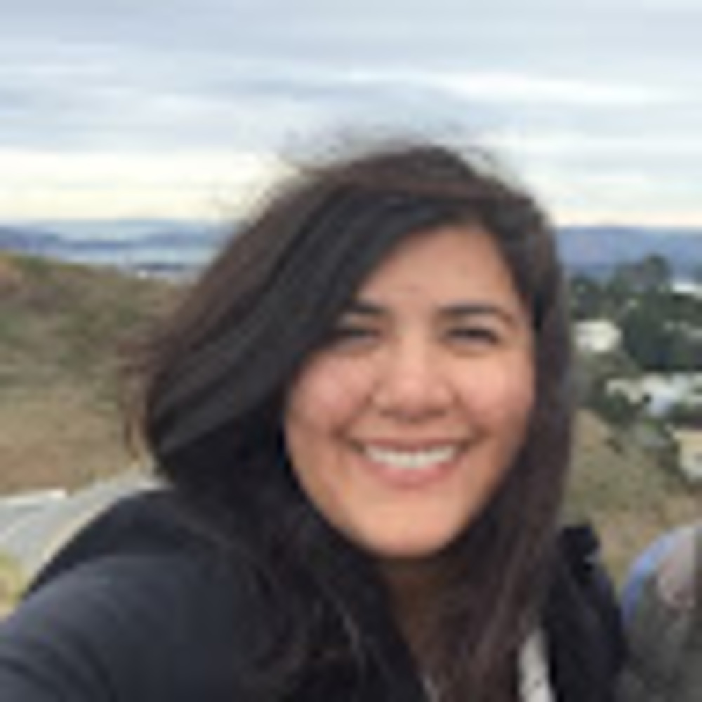 Meet your Posher, Pilar